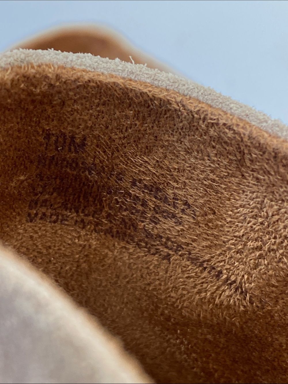 Born Taupe Suede Wedge Clogs Sz 10 Boho Cottage Western Coastal Casual Versatile - Picture 15 of 15